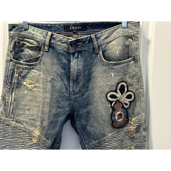 AKOO Mens Jeans  Slim Fit Blue‎ Denim Distressed Trust Nothing Patch  34W x 32L - Picture 2 of 9